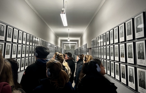 Exkursionen in die Gedenkst&auml;tte Auschwitz-Birkenau und nach Krakau